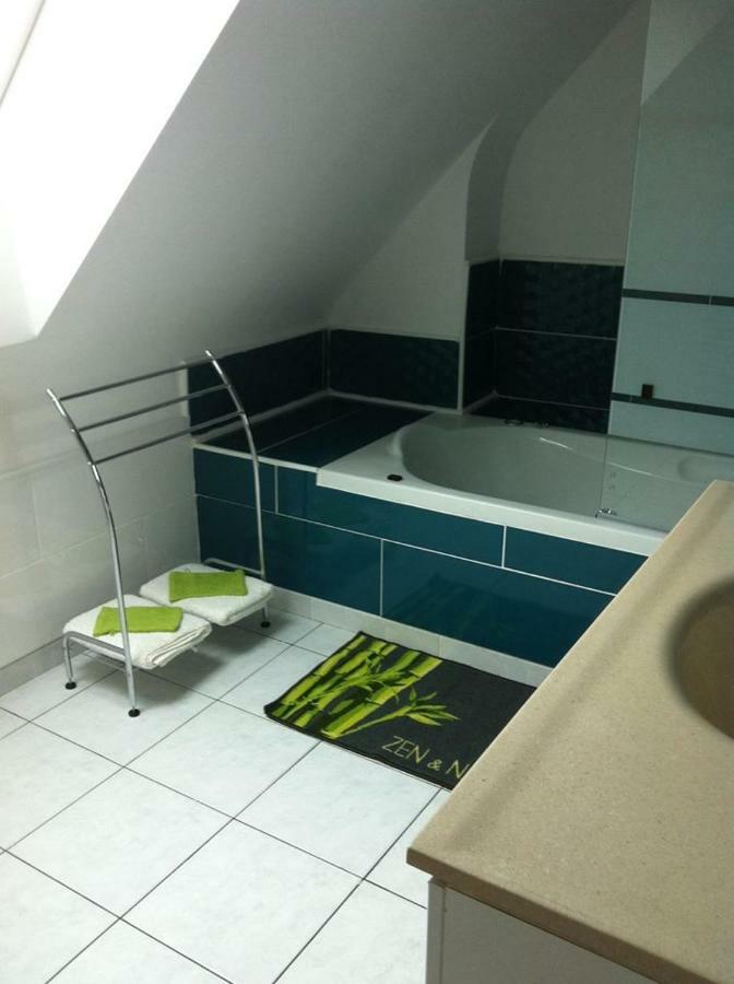 2 Chambres Doubles, 1Chambre 4 Lits Simples, Salle De Bains Avec Balneo Therapie Plaine-Haute Ngoại thất bức ảnh
